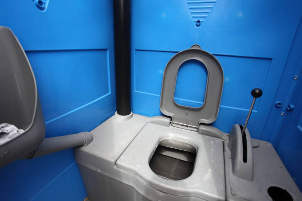 Best Portable restroom trailer rental  in Cathcart, WA
